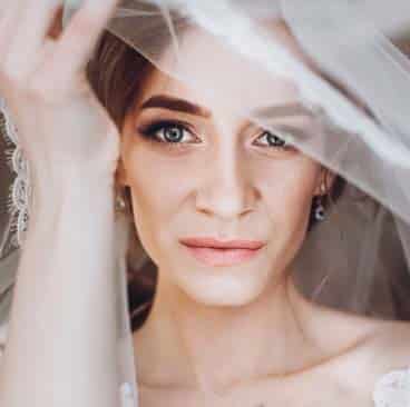 ميكب ارتست مها الغنام تقدم مكياج احترافي للعرائس والمناسبات بلمسة فنية مميزة في الرياض